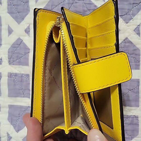 Michael Kors Wallet - Picture 3 of 3